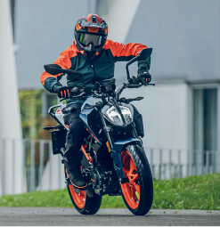 KTM_160 Duke_Gallery_Thumbnail_246 x 254_1